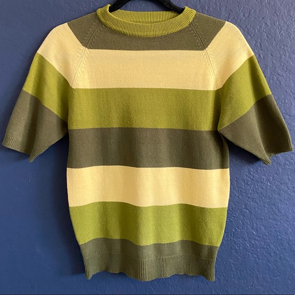 •Vintage Green Striped Sweater• - Picture 1 of 1